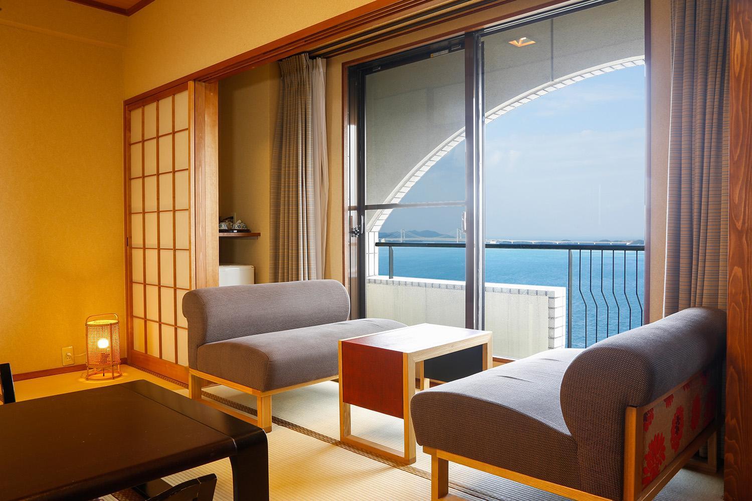 Plaza Awajishima Hotel Minamiawaji Bagian luar foto